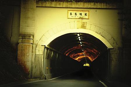 隧道.jpg