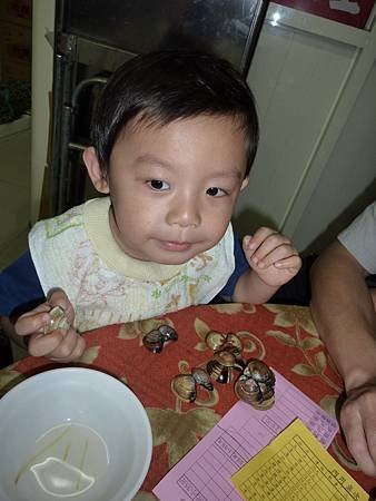 100-05-22-2Y8M (22).JPG