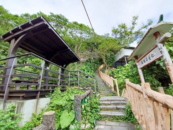 【台北士林】便捷好親山。 No9小百岳劍潭山