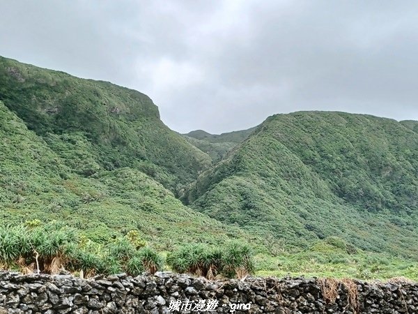 【台東蘭嶼】島嶼風情。 蘭嶼悠遊環島騎車趣。