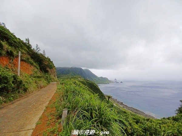 【台東蘭嶼】島嶼風情。 蘭嶼悠遊環島騎車趣。