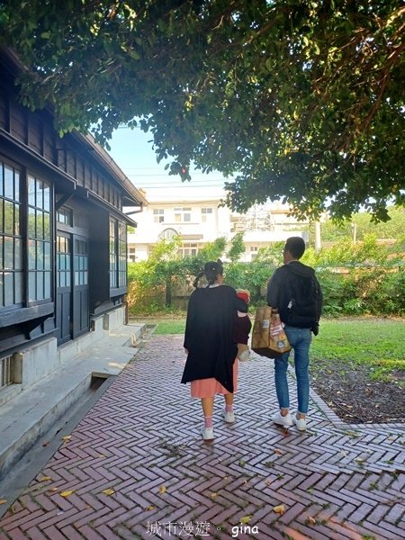 【苗栗苑裡】垂坤食品x大鼎夏荷牛肉麵景觀庭園x山腳國小日治後