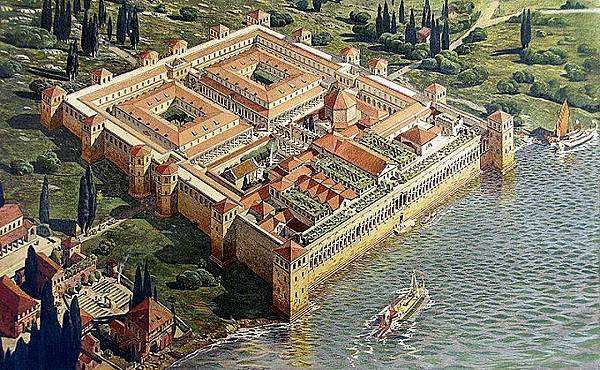 C14_05 Diocletian_Palace.jpg