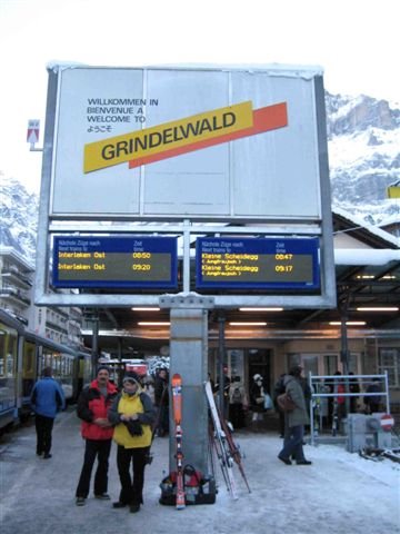 0621 Grindelwald火車站.jpg