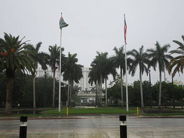 106.06.18~University of Miami-2