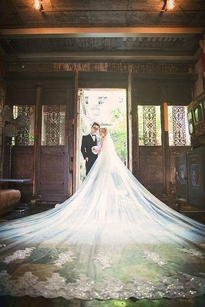 【高雄自助婚紗】檔案全贈【推薦】只要29800元全外景拍攝方式