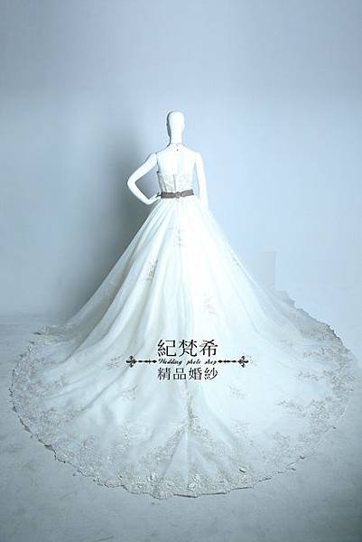 高雄婚紗白紗禮服訂製租售