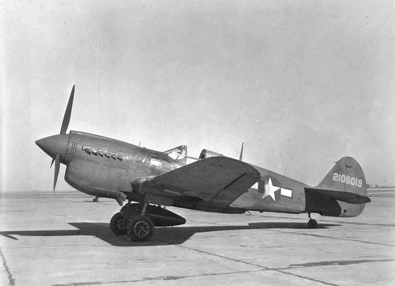 P-40N_Kittyhawk_42-106019.jpg