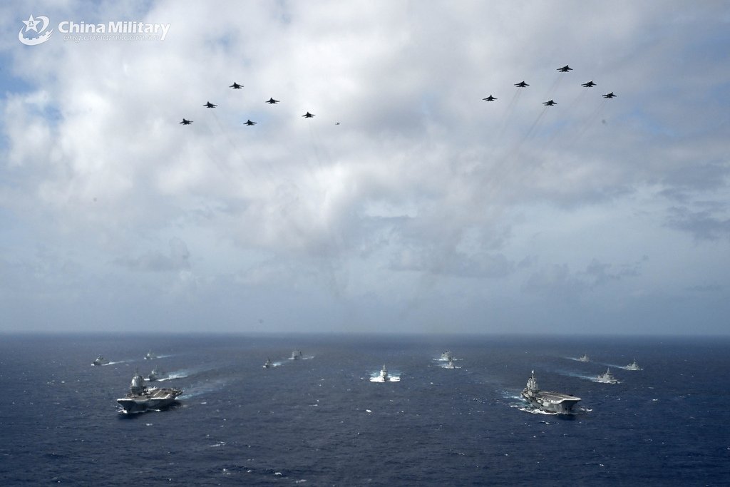 解放軍海軍雙航母艦隊成形