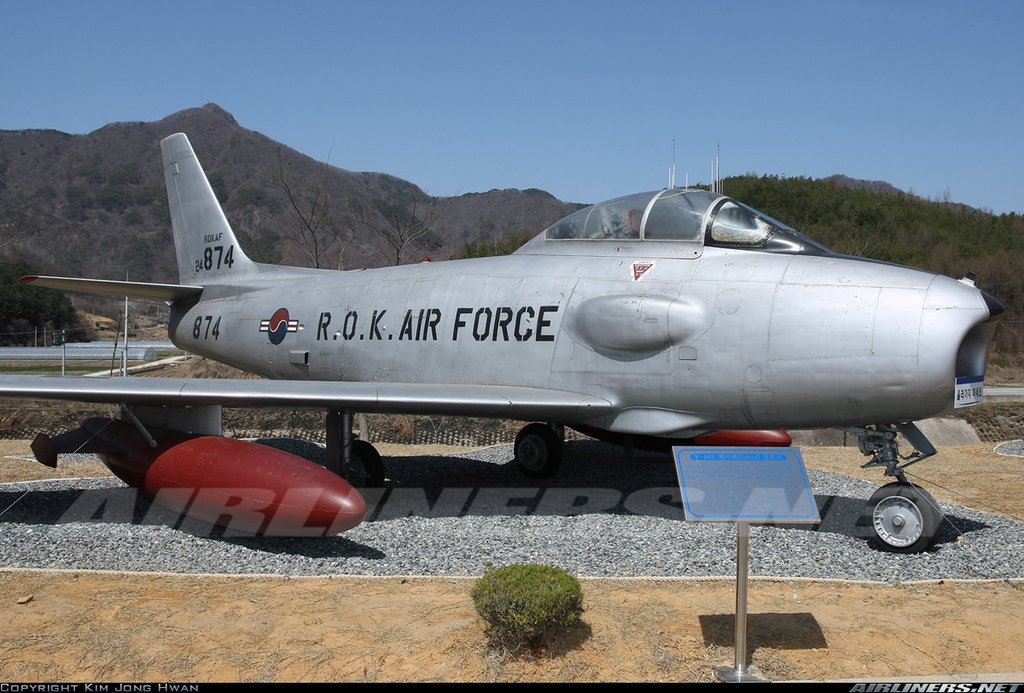 國軍RF-86F-30-NA 003號 s/n 52-487