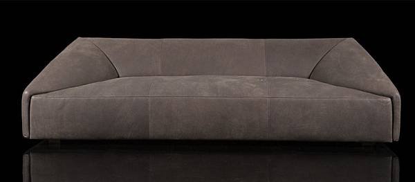 radical-sofa-IMG_1487-1400x613.jpg