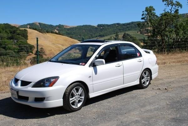 2004_mitsubishi_lancer_ralliart-pic-5937449767505959138-1600x1200.jpeg