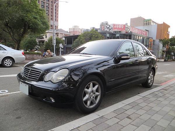 2001年BENZ W203-C200K(2.0)-透明資訊