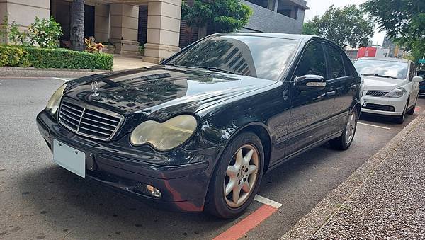 2001年BENZ W203-C200K(2.0)-透明資訊