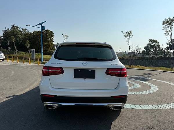 售-2017 M-Benz GLC-Class GLC250