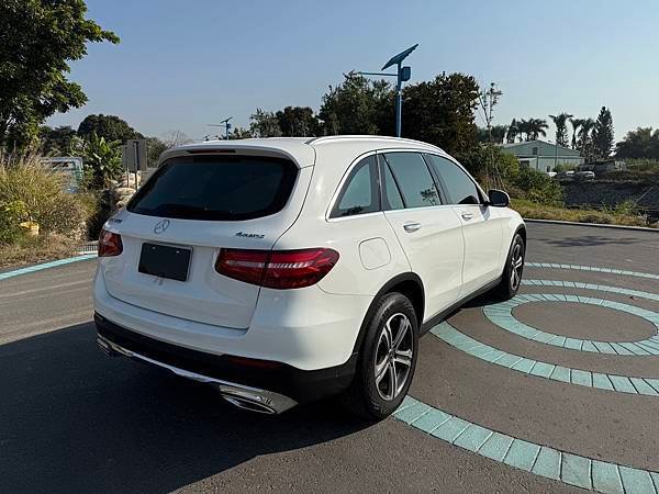 售-2017 M-Benz GLC-Class GLC250