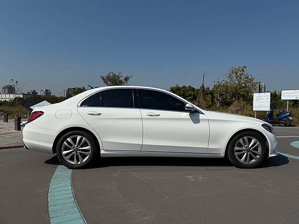 售-2018 M-Benz C-Class Sedan C2