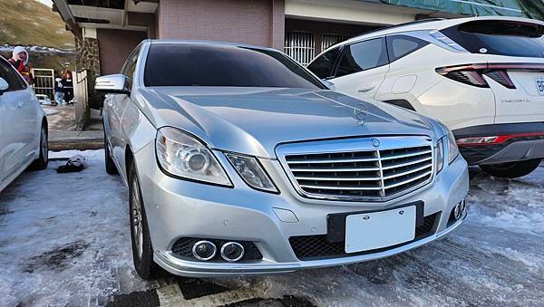 售-2010 M-Benz E-Class Sedan E2