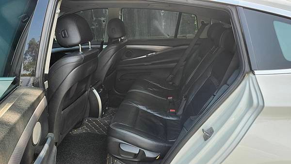 售-2013 BMW 5-Series GT 520d(F0