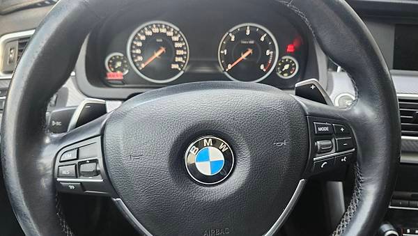 售-2013 BMW 5-Series GT 520d(F0
