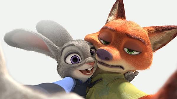 flex_tablet_zootopia_selfie_c781d089.jpeg