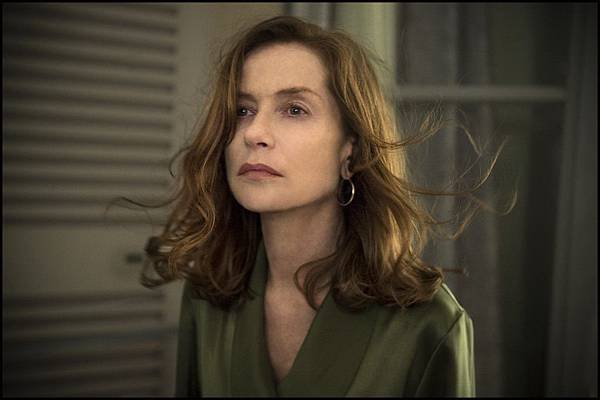 elle-isabelle-huppert-1024x681.jpg