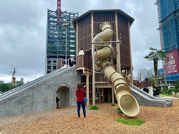 【安坑輕軌景點(十四張站)】新北特色公園┃十四張歷史公園┃佔