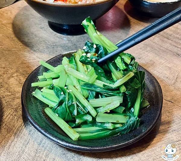 樹林火車站旁的平價丼飯「川牛木石亭」高CP值，肉控必訪！