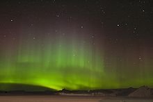 220px-Aurore_australe_-_Aurora_australis.jpg