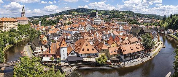 006-cesky-krumlov-3557917_1920.jpg