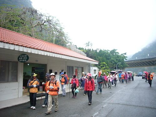 09.jpg