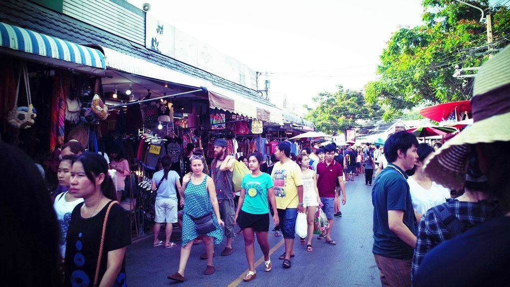 2015夏 緩慢旅行團泰國曼谷行：第3天 好買、好逛、好熱的