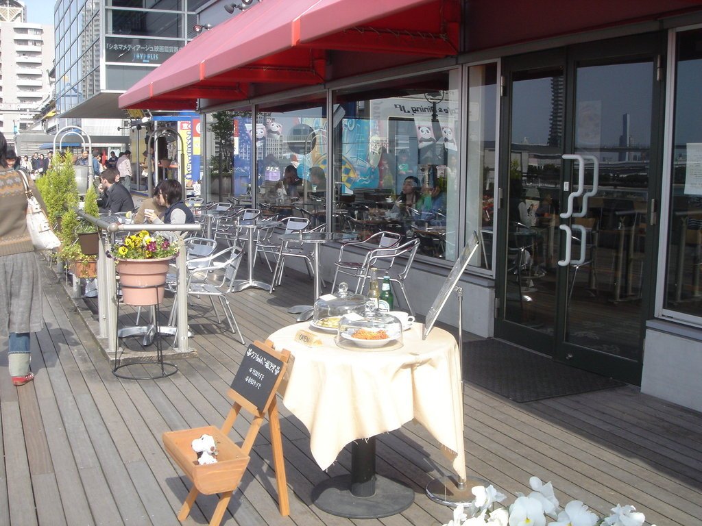 2006/04/12~16 東京之旅第4天：台場小香港很熱鬧