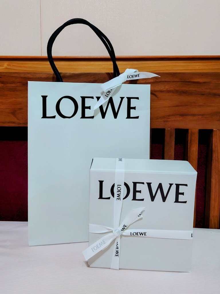 【LOEWE】墨綠色手袋背帶