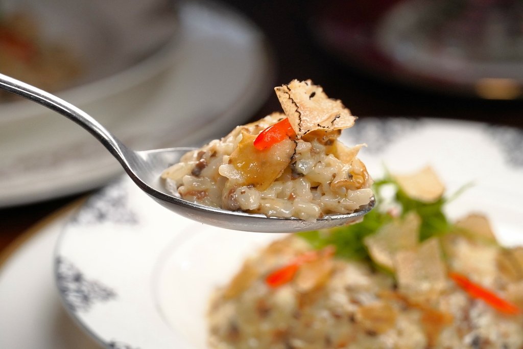 桑卓主廚無菜單地中海料理 │ 全台唯二西班牙火腿鑑定師 饕客