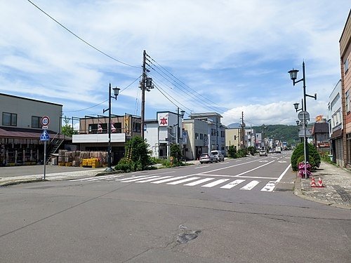 500px-Noboribetsu-shi_Town_Centre_201406.JPG
