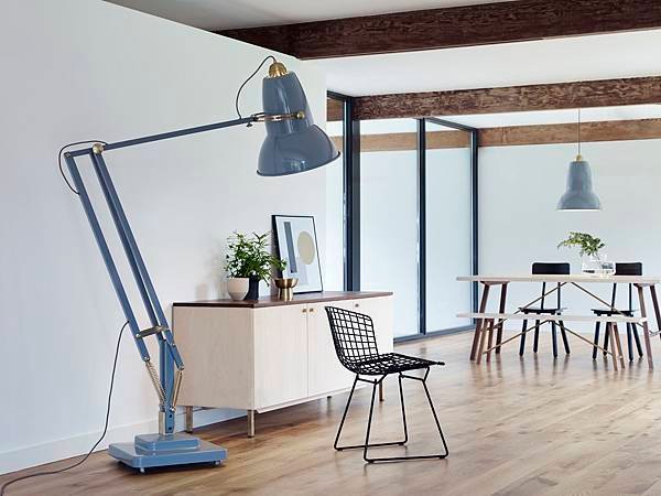 anglepoise