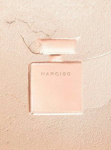 NARCISO__2016年6月_裸時尚粉香精__視覺圖2.jpg