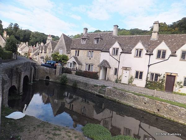 Castle combe