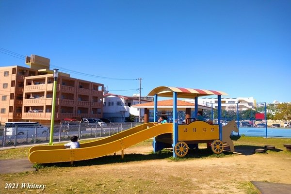 美冬公園  幼兒溜滑梯