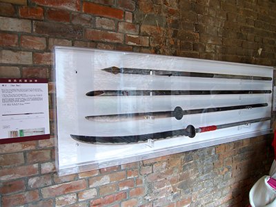 P1050187-1.jpg