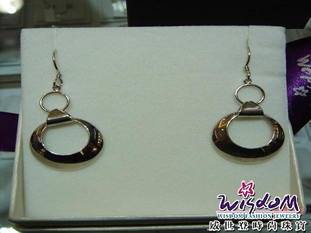 百人幸福見證活動,婚戒,結婚金飾,鑽石價格,gia鑽石,結婚鑽戒,訂婚戒指,結婚對戒,金飾,鑽石對戒,情人對戒,鉑金鑽戒,鑽石項鍊,西門店,吳小姐.jpg