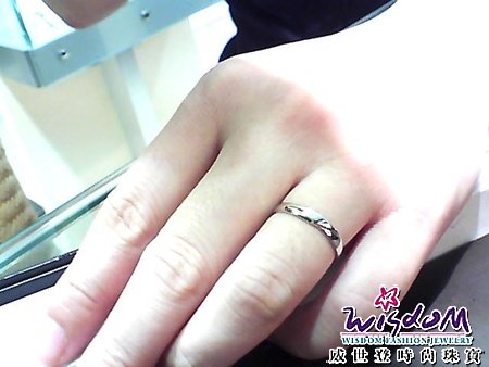 百人幸福見證活動,婚戒,結婚金飾,鑽石價格,gia鑽石,結婚鑽戒,訂婚戒指,結婚對戒,金飾,鑽石對戒,情人對戒,鉑金鑽戒,鑽石項鍊,斗六店,簡小姐2.jpg