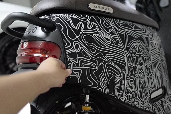 gozilla_狗吉拉_改裝配精品配件_gogoro2_s2_cafe_racer_adventure-178.jpg