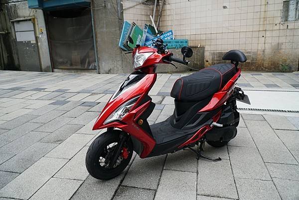 kymco-vjr-125-abs-改裝-gozilla-後靠背-小饅頭-普利珠-機油-傳動-推薦-價格44.jpg