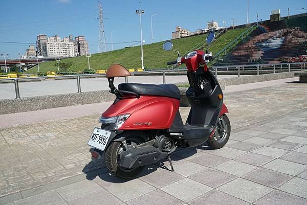 kymco-new-many-110-125-abs-改裝-gozilla-後靠背-小饅頭-普利珠-機油-傳動-推薦-價格17.jpg