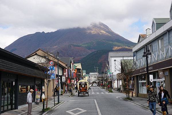 湯の坪街