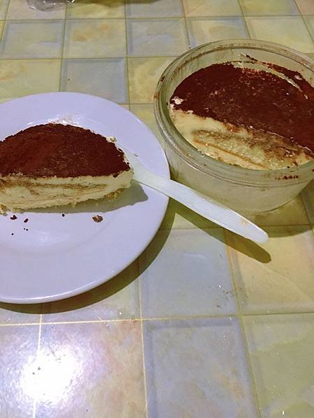 [綠色山丘鮮奶油][綠色山丘發酵奶油]來做點心囉~