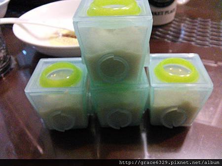 副食品製作，雞肉蘋果泥