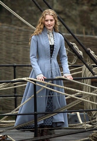 burtons-alice-in-wonderland.jpg